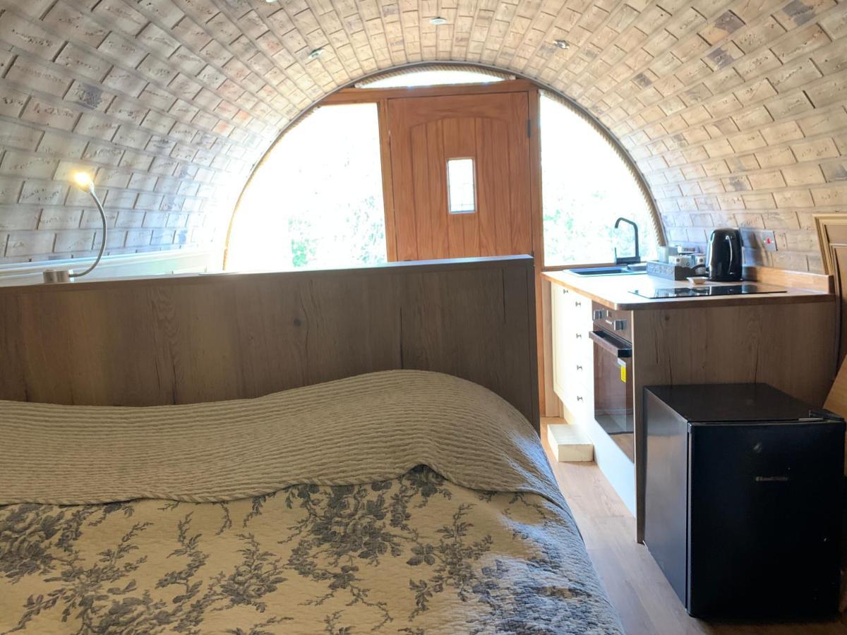 Romantic Escape Luxury Hobbit House With Hot Tub! شيرنس المظهر الخارجي الصورة
