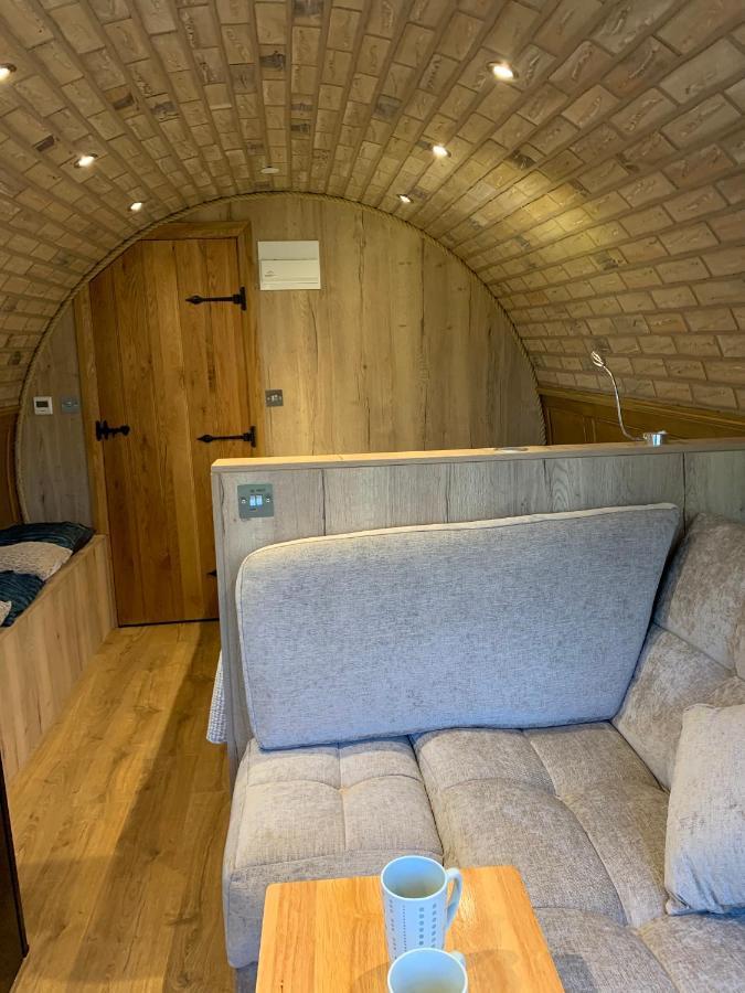 Romantic Escape Luxury Hobbit House With Hot Tub! شيرنس المظهر الخارجي الصورة